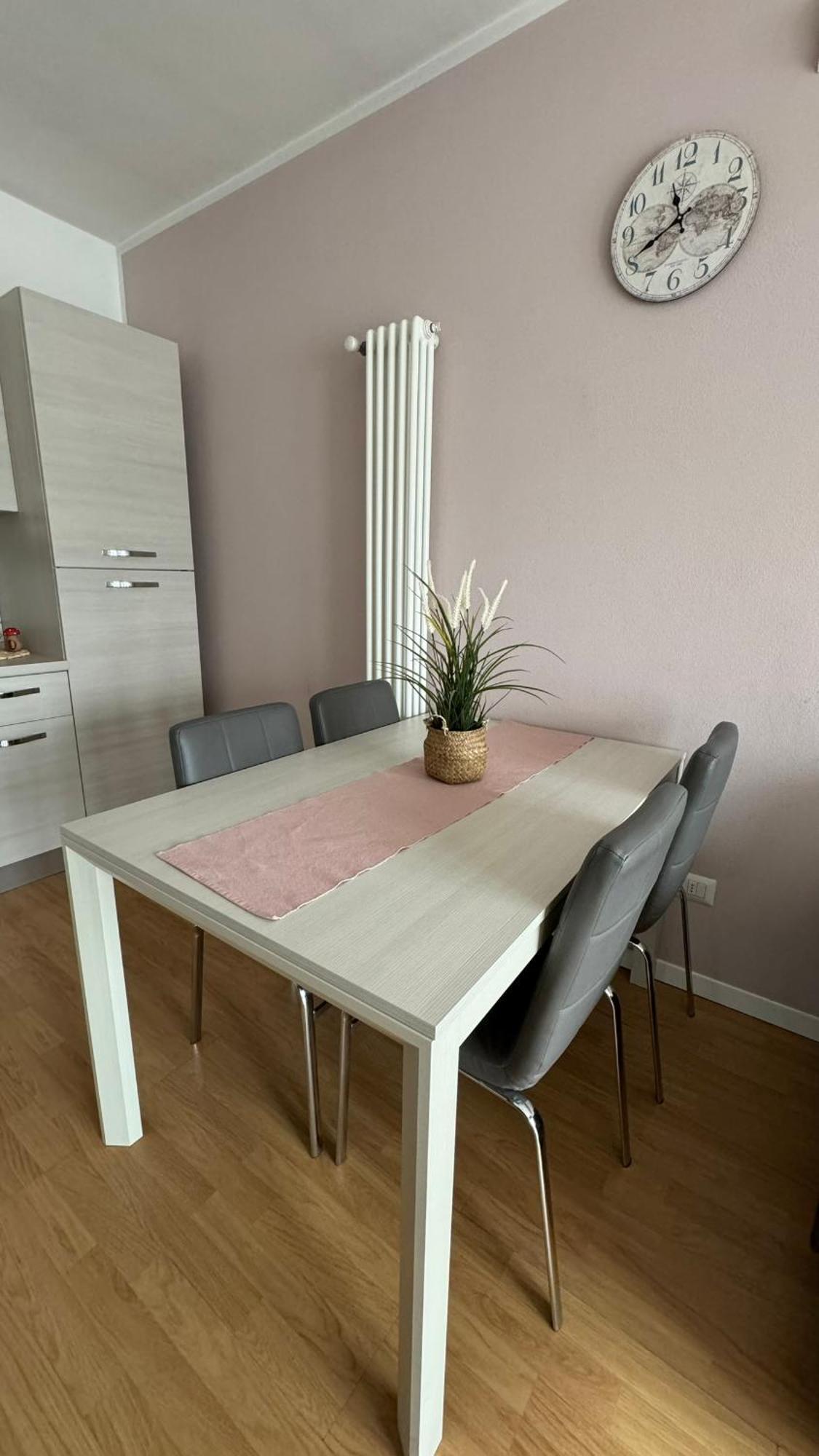 Civico 32 Apartment Montalto Dora Екстериор снимка